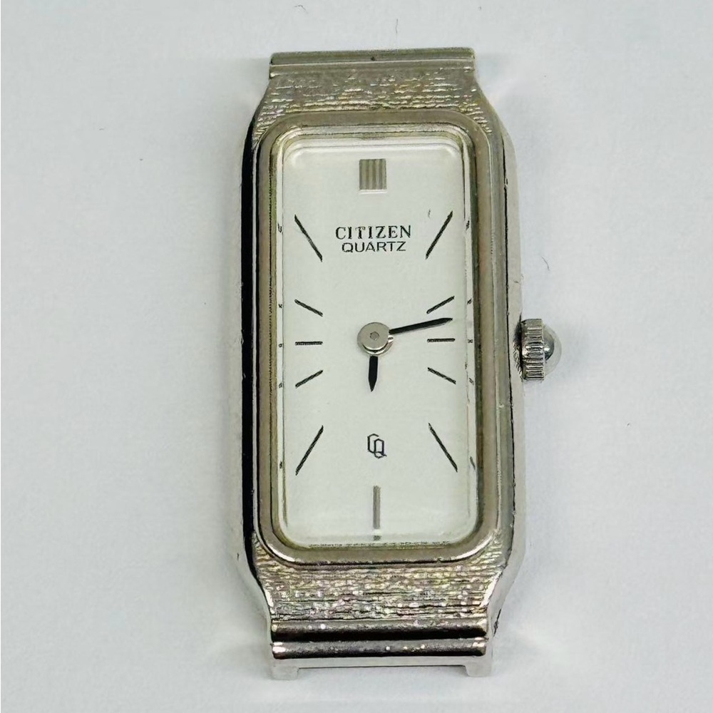 Vintage Citizen Quartz Rectangle Watch Runs New Battery Small Ladies